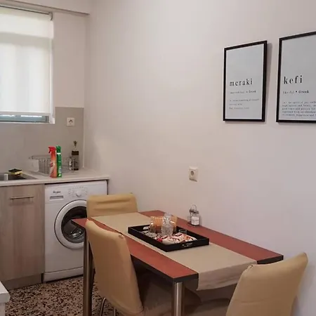 Apartment Ellis With Private Entrance And Veranda